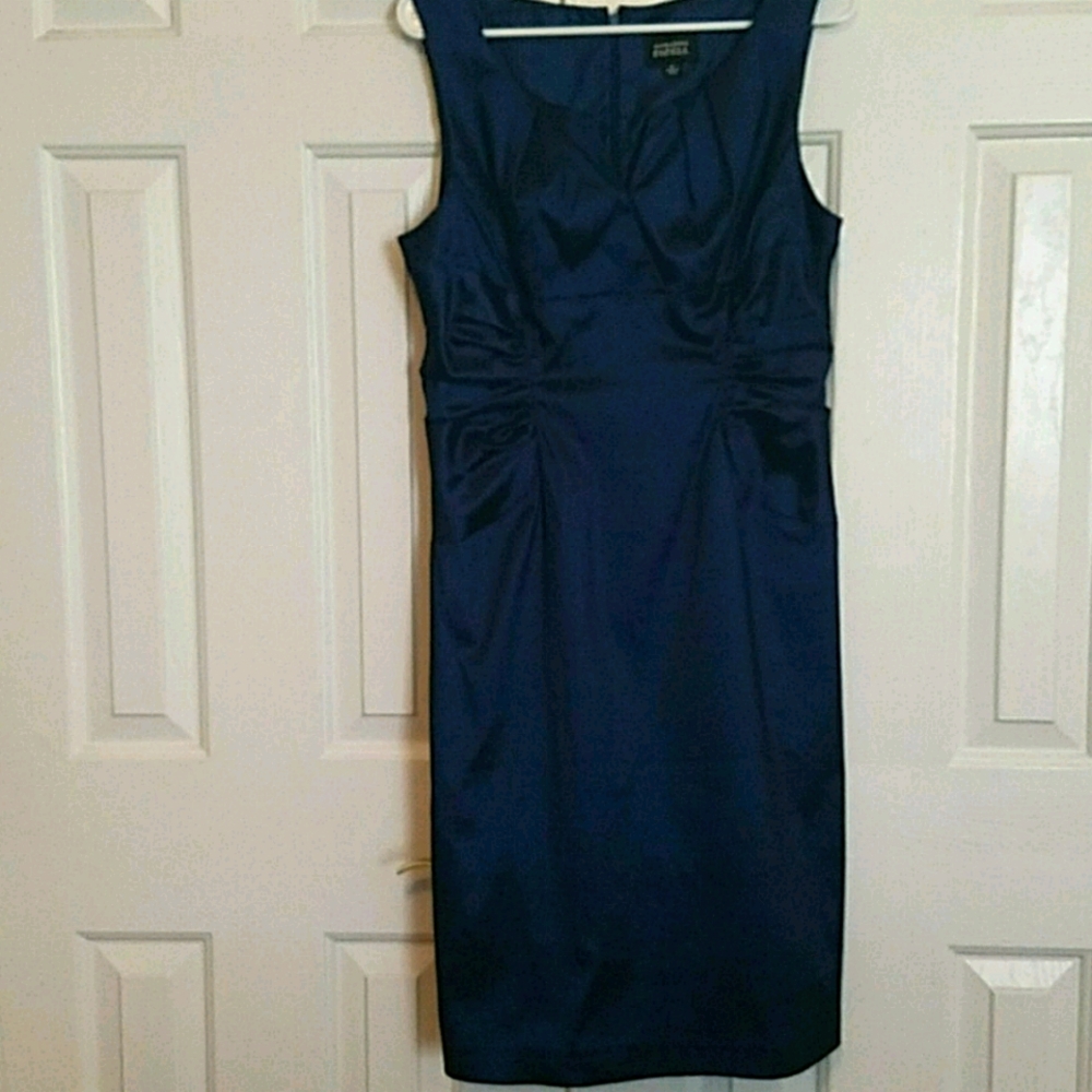 Adrianna Papell Shiney blue dress